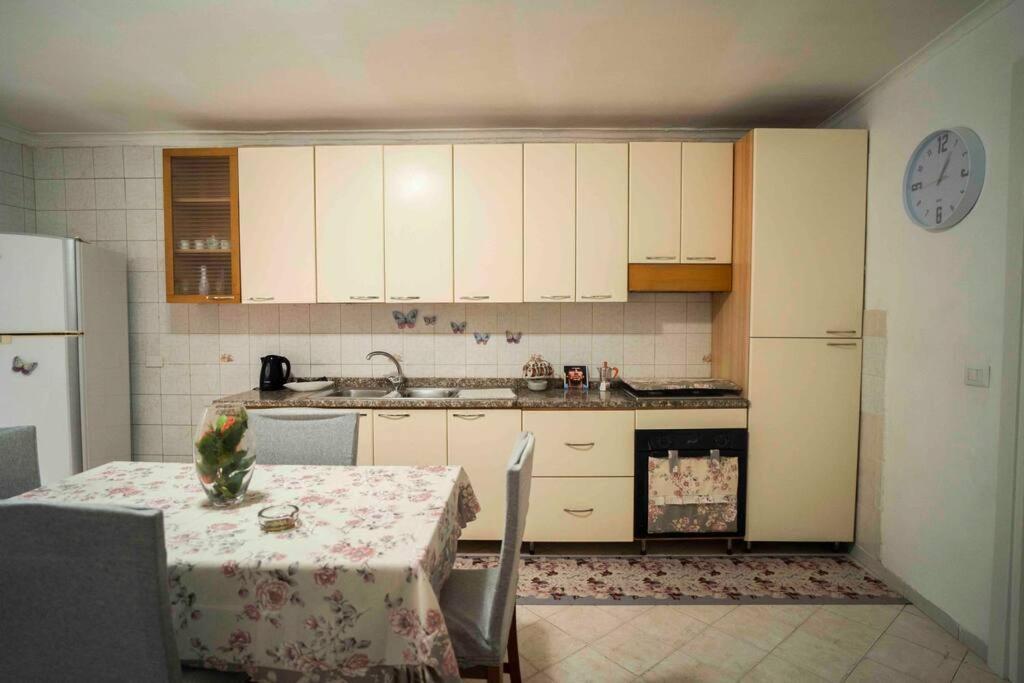 Casa Elena - Casa Vacanze Napoli Centro Villa Exterior foto